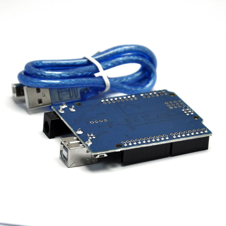 Tarjeta de desarrollo Uno R3 SMD Con Cable Usb - Tecneu